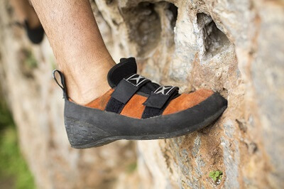 how to break in climbing shoes hot water